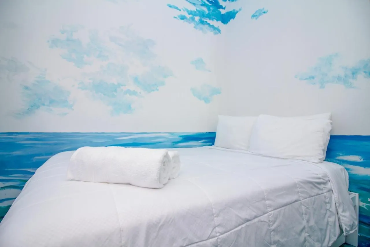 The High Tide Studio #6 Condo Nova Iorque 0*,  Estados Unidos da América